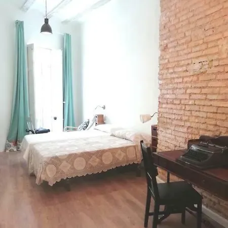 47 Carrer De Cadis, Puerta 1 Apartment *